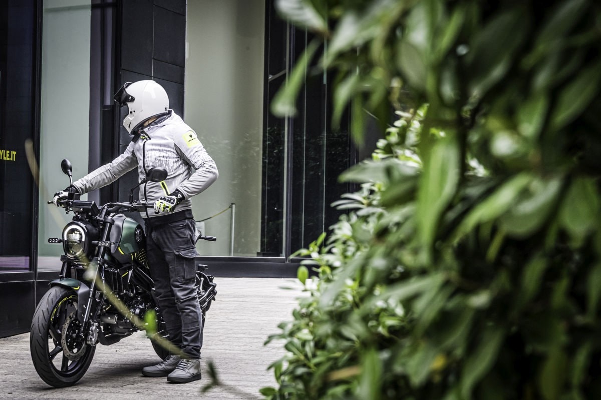 Benelli: la Leoncino 125 arriva nelle concessionarie